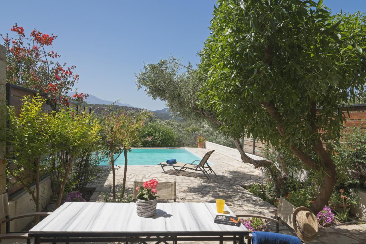 Istron Luxury Villas Exterior photo